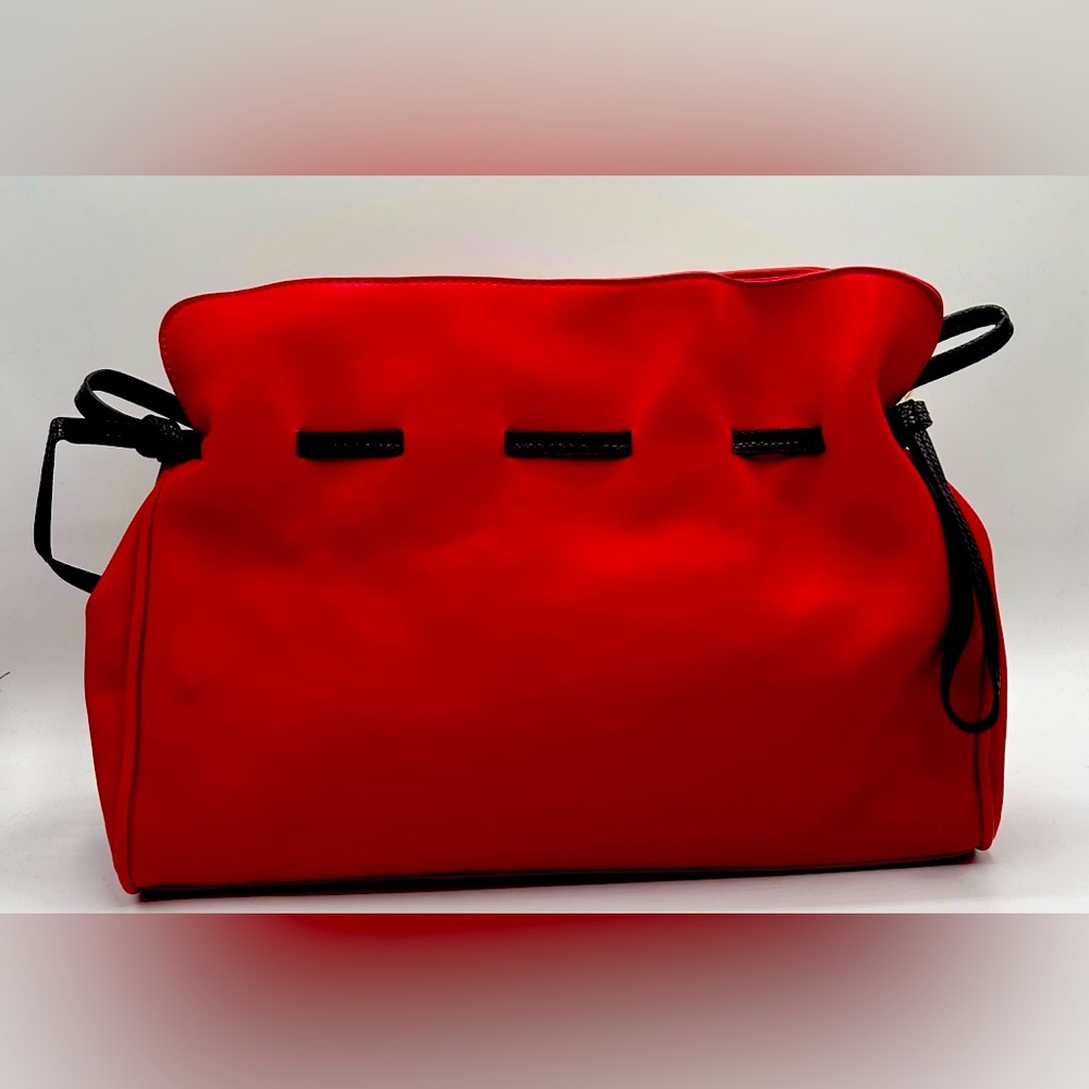 Badgley Mischka Red solid snake Handbag NWT - Picture 2 of 2
